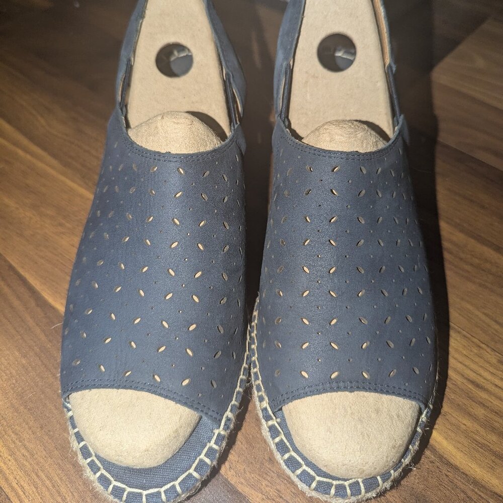Clarks Unstructured Navy Blue Wedges size 8.5 - Picture 2 of 8